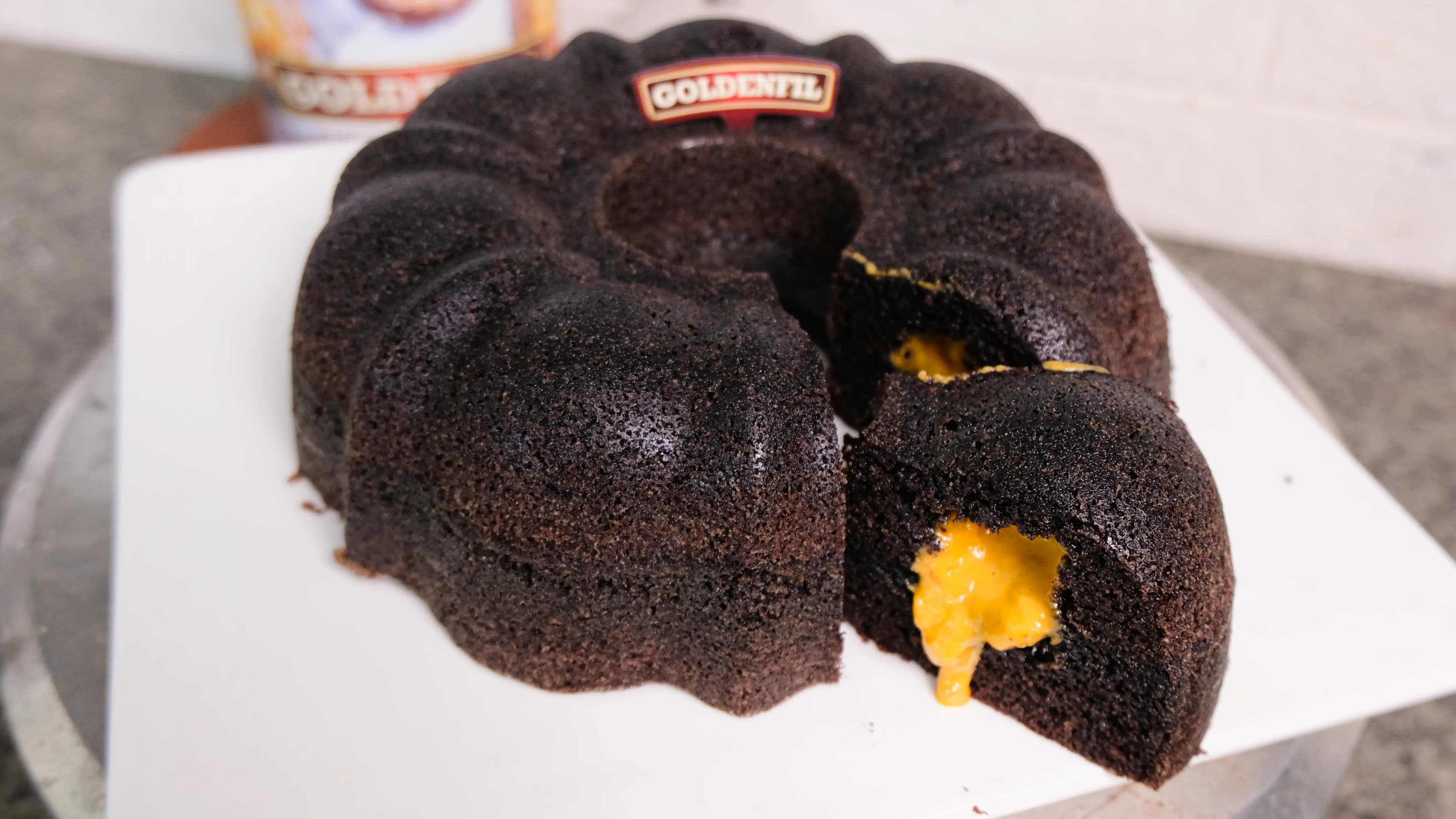 Black Glutinous Cheese Molten Cake