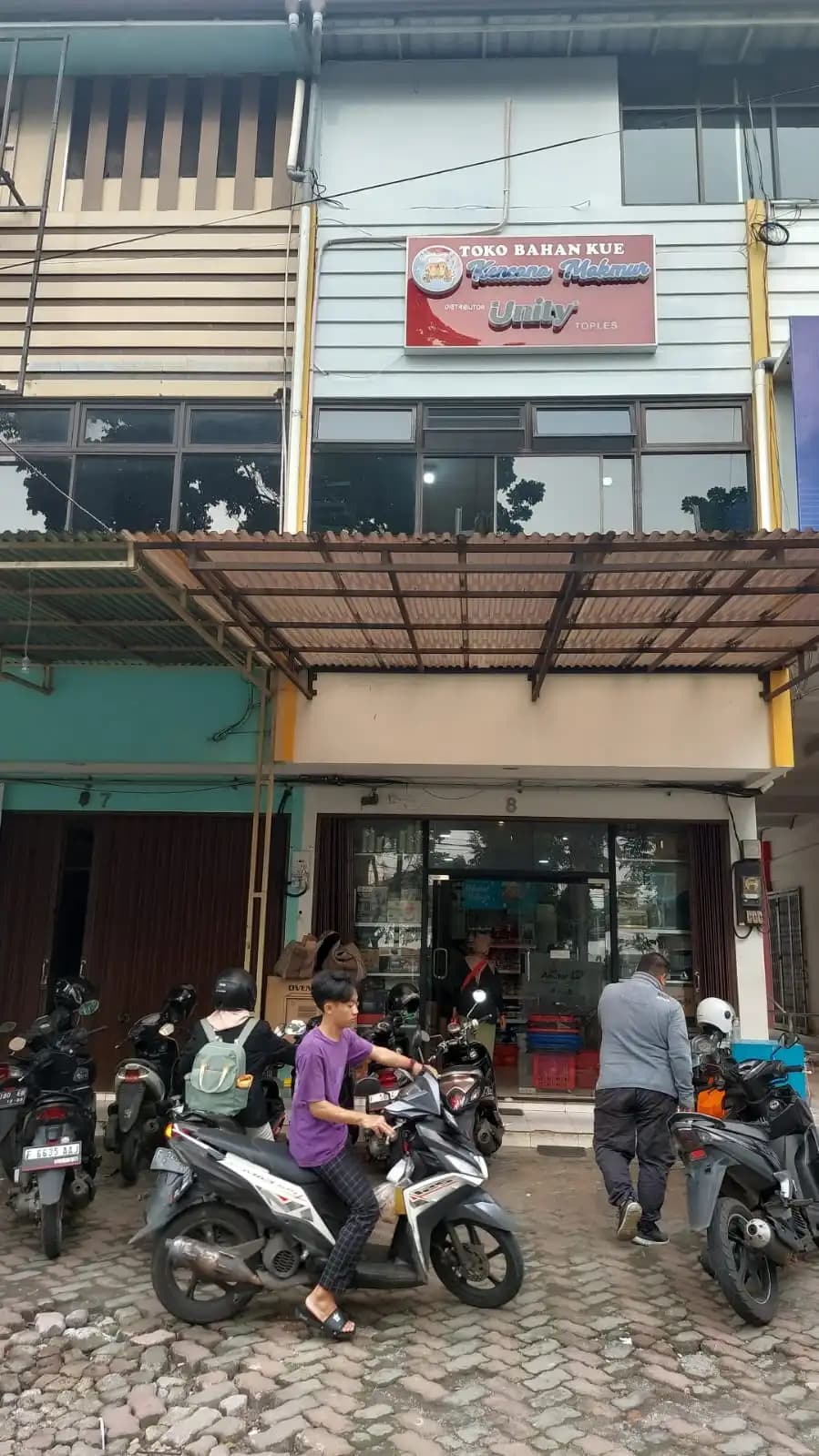 Toko Bahan Kue Kencana Makmur